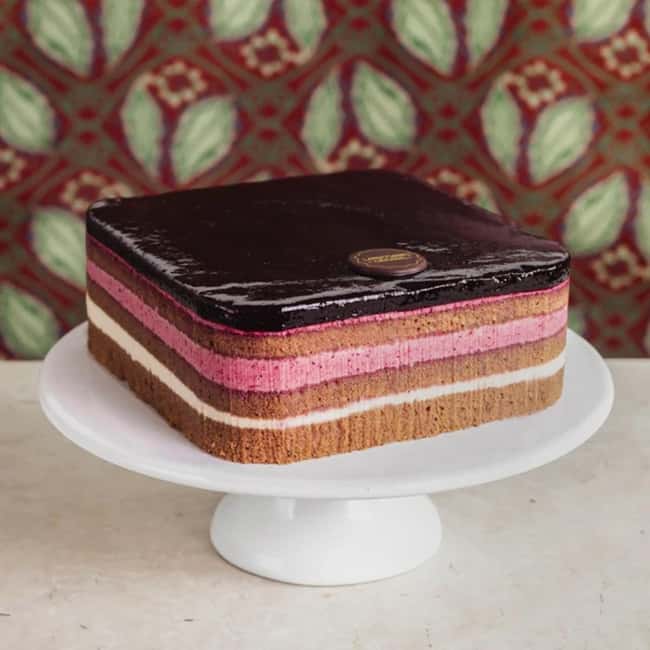 Vienna: Secrets and Scandals with Cake at Cafe Landtmann - How Cafe Landtmann turns stories into something you can taste