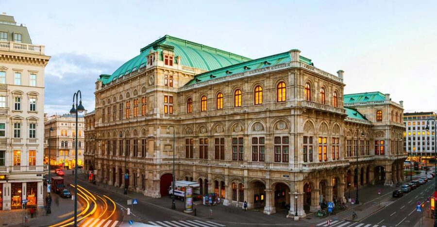 Vienna: Self-Guided Audio Walking Tour on Your Phone - Offline Audio and Maps on Your Phone, What You Gain and What You Risk
