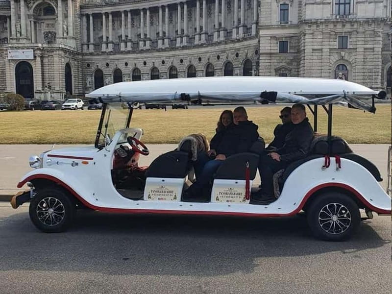 Vienna: Sightseeing Tour in an 8 seats electric classic car - Albertina and the Ringstraße grand tour mood