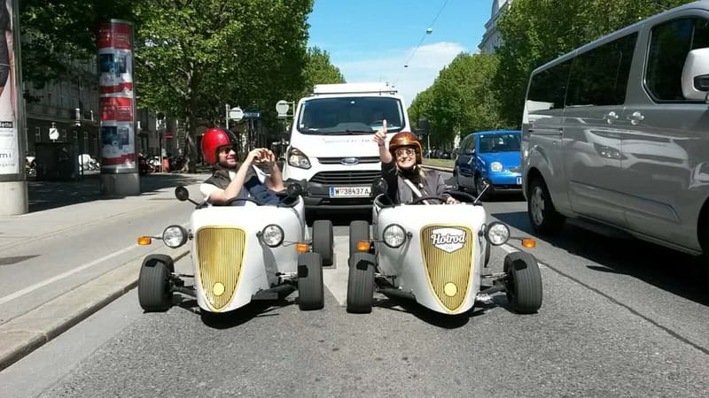 Vienna: Sightseeing Tour in Hotrod - Hotel Sacher and Hofburg palace, the best photo break