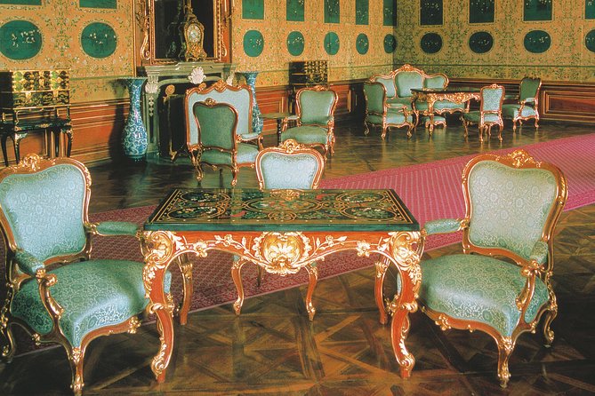 Vienna: Skip the Line Schönbrunn Palace and Gardens Guided Tour - Practical tips that make this tour easier