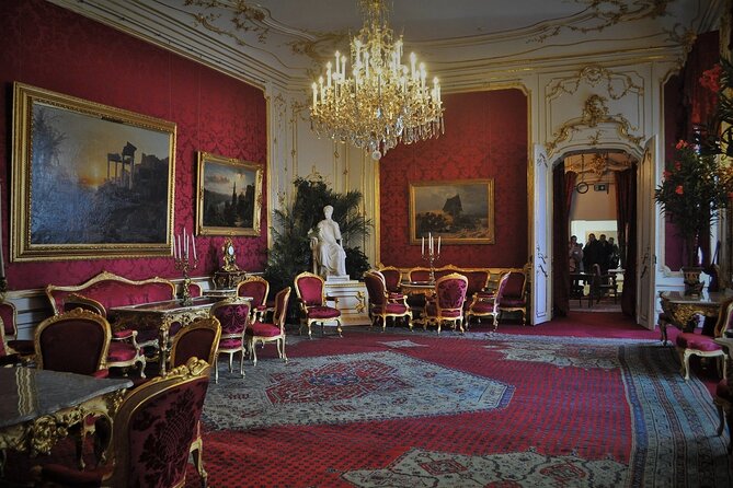 Vienna: Skip-the-Line Ticket to Sisi Museum, Hofburg and Gardens - Crowds, Flow, and Where Time Can Slip Away