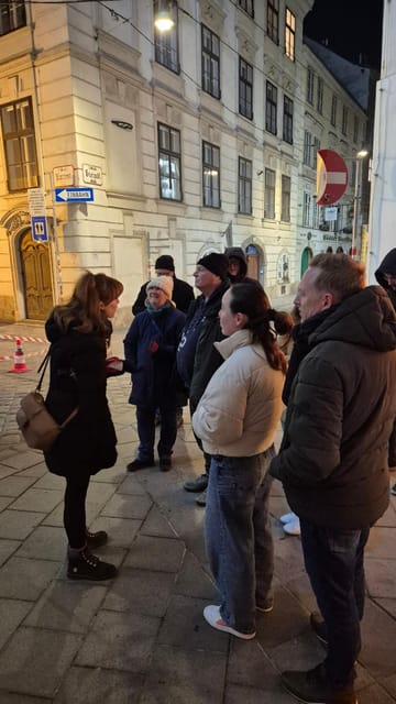 Vienna: Spooky Ghost Tour in English - St. Stephen’s Cathedral: The Burial Mystery Under Your Feet