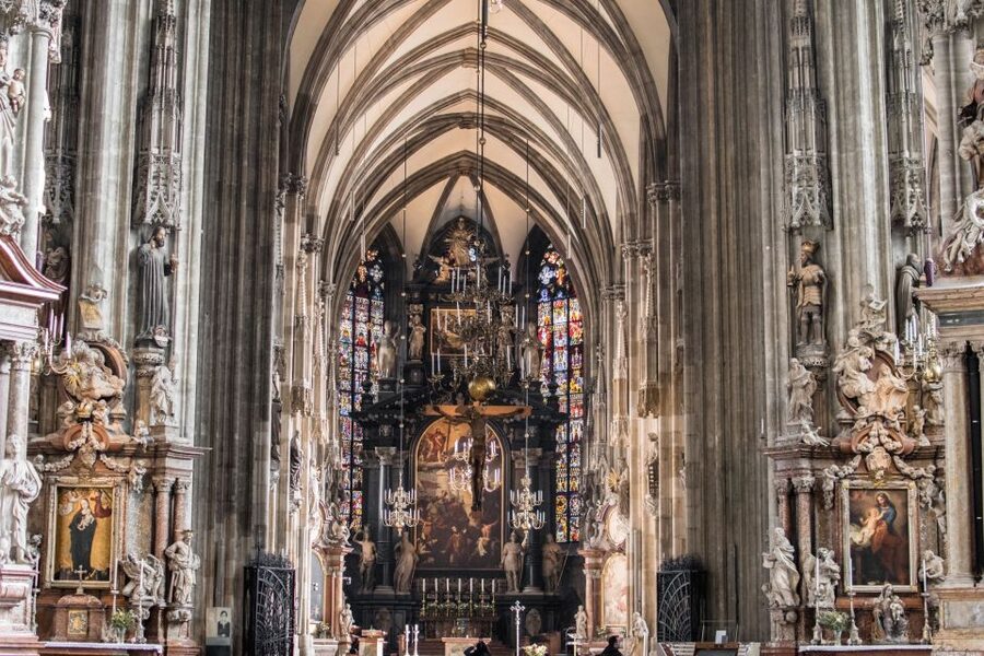 Vienna: St. Stephan's Cathedral Guided Tour - How long is long enough for this cathedral experience?
