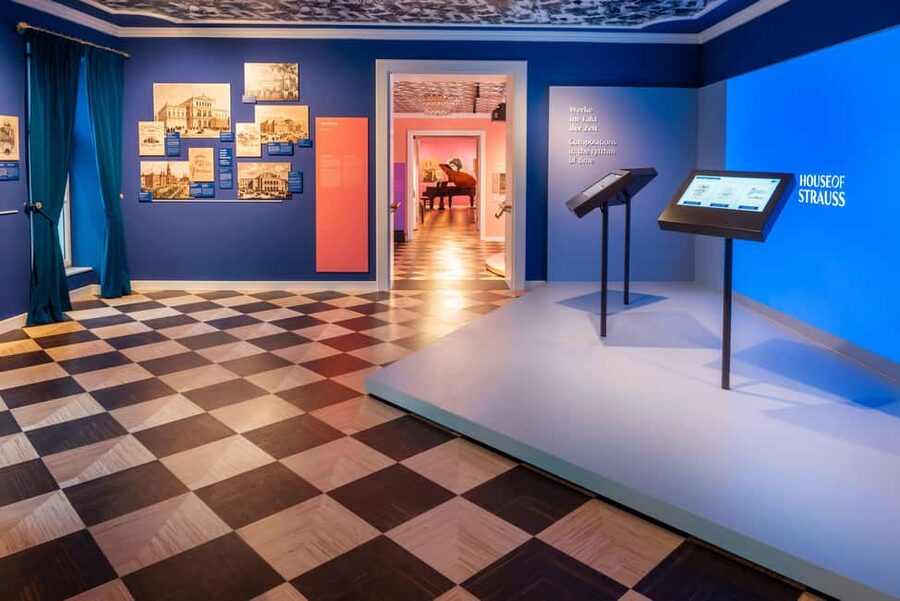 Vienna: Strauss Museum – Music&History in Historic 1837 Hall - Timing your one-day museum visit without feeling rushed