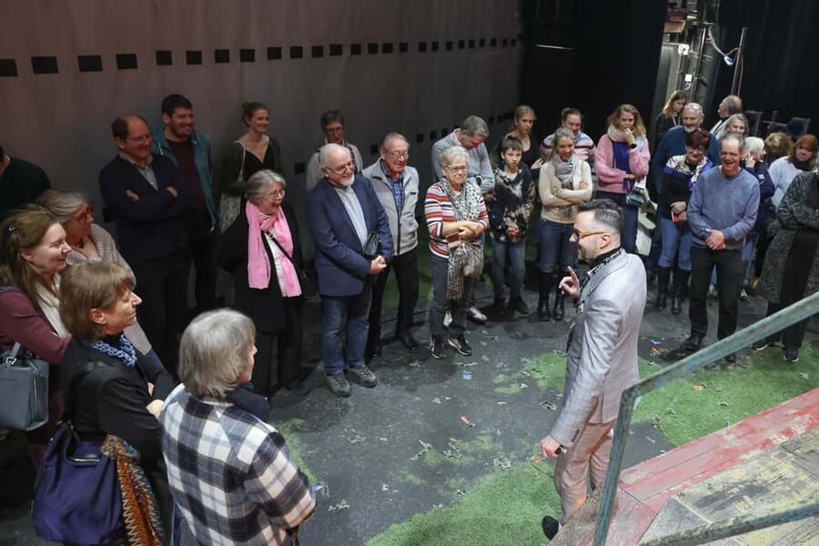 Vienna: Theater an der Wien Backstage Tour - The hour timeline: what you do in each chunk