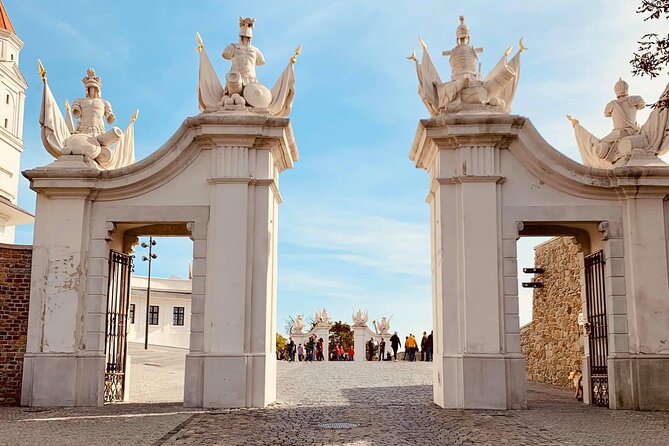 Vienna to Budapest and Bratislava Private Full Day Guided Tour - Vienna pickup, then straight to Bratislava