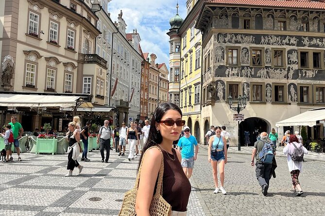 Vienna to Budapest and Prague 3 Days Privately Guided Tour - St. Vitus Cathedral: Stained Glass, Gothic Detail, and Royal Tombs