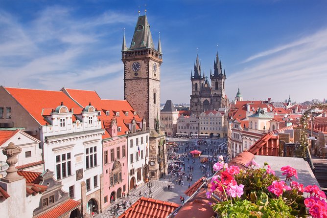Vienna to Prague - Private Transfer with 2 hours of Sightseeing - Inside the vehicle: comfort, space, and what it means for your day