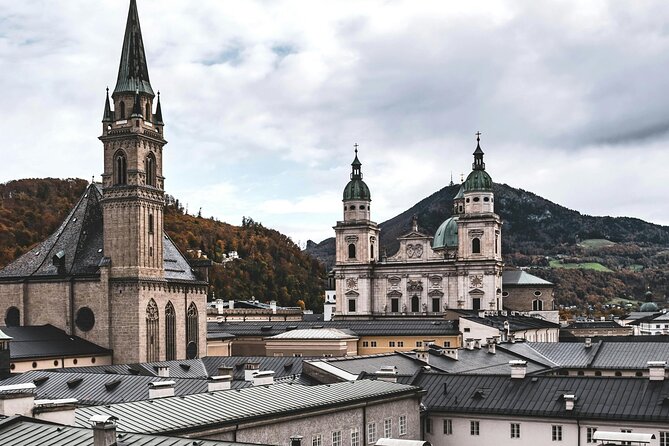Vienna to Salzburg & Hallstatt: Scenic Alpine Day Tour - Meeting Operngasse 4 early and handling a long day well