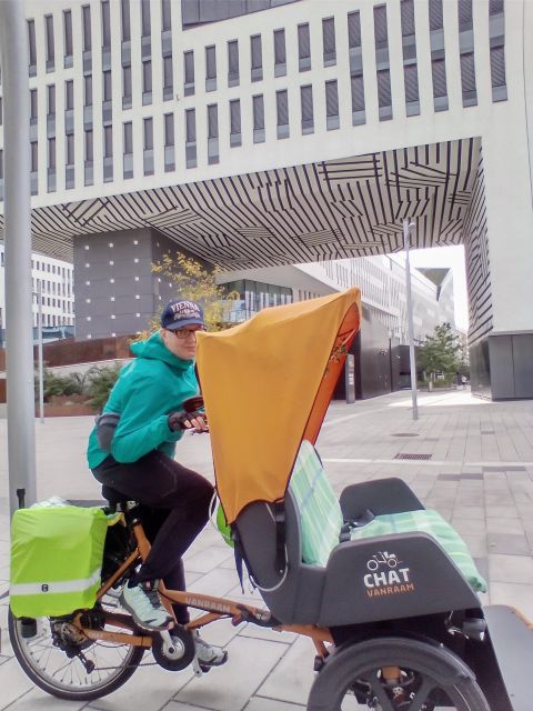 Vienna: Tour RAXI (electric rickshaw) 3 hours in Vienna - Prater and the pleasure-park side of Vienna