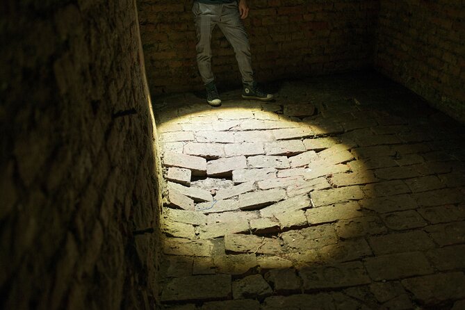 Vienna Underground Guided Walking Tour - The cellars: depth, room scale, and the history you can feel