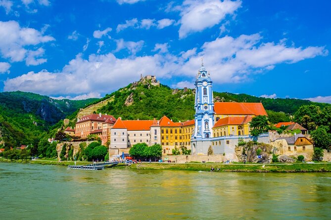 Vienna: Wachau Wonders & Magical Hallstatt Small-Group Day Trip - Hallstatt: the best time slot, with enough freedom to enjoy it