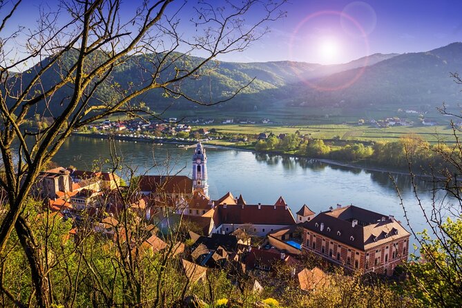 Vienna: Wachau Wonders & Magical Hallstatt Small-Group Day Trip - Dürnstein: one hour of free time where the charm is the point