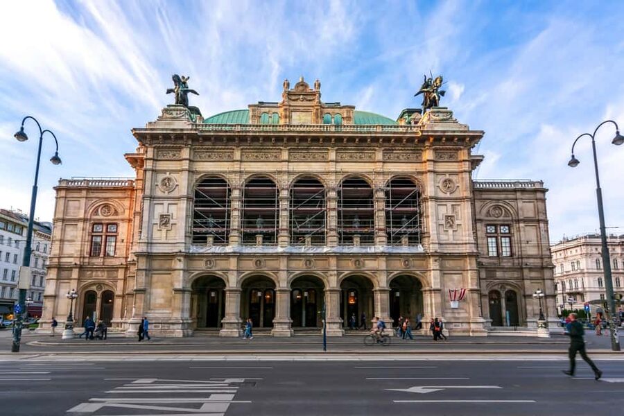 Vienna Walking Tour, Hofburg Palace, St Stephen’s Cathedral - Spanish Riding School: tradition talk without ticket stress