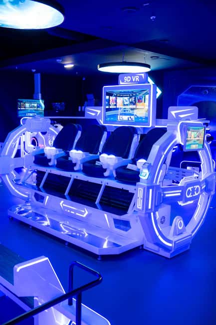 Virtual reality experience at the Auhof Shopping Center in Vienna – 10-token package - Key Things to Know Before You Put On the Headset