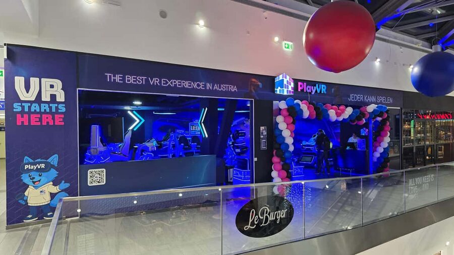 Virtual reality experience at the Auhof Shopping Center in Vienna – 10-token package - VR Funpark at Auhof Shopping Center, Vienna