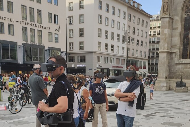 Walking Tours for Time Travelers - Vienna Opera: the tech meets the architecture