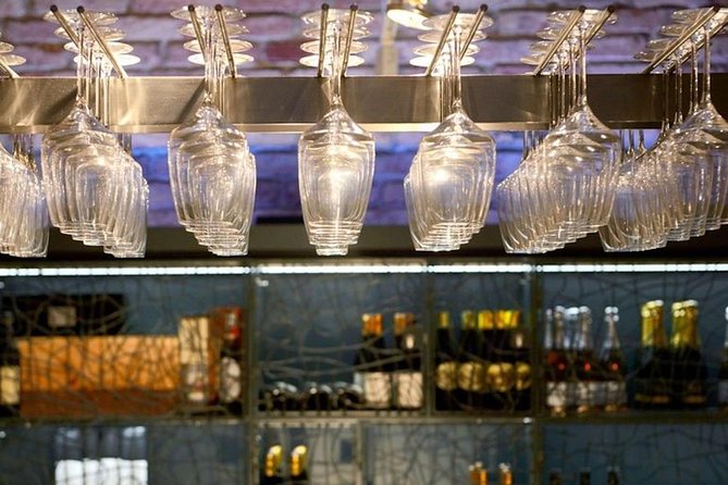 Wine Tasting Tour - The real value: five glasses plus ham you’ll actually notice
